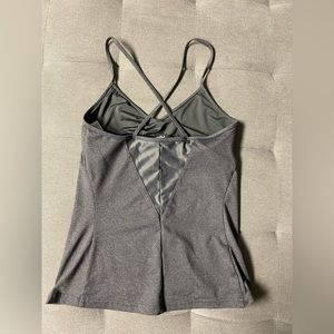 Alo Yoga top sz M